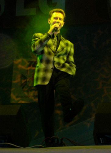 20:23