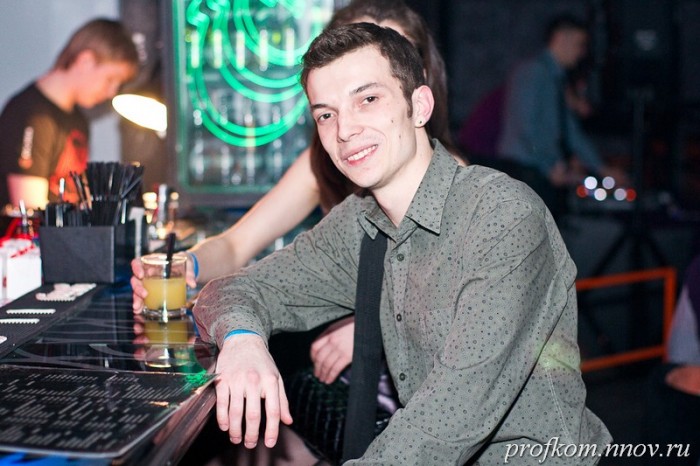 Студенты выбирали красавицу_003