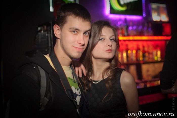 Конкурсантки на сцене Т.Е.А.Т.Р.О_002