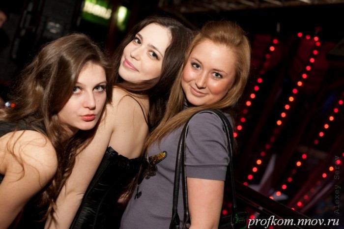 Конкурсантки на сцене Т.Е.А.Т.Р.О_011