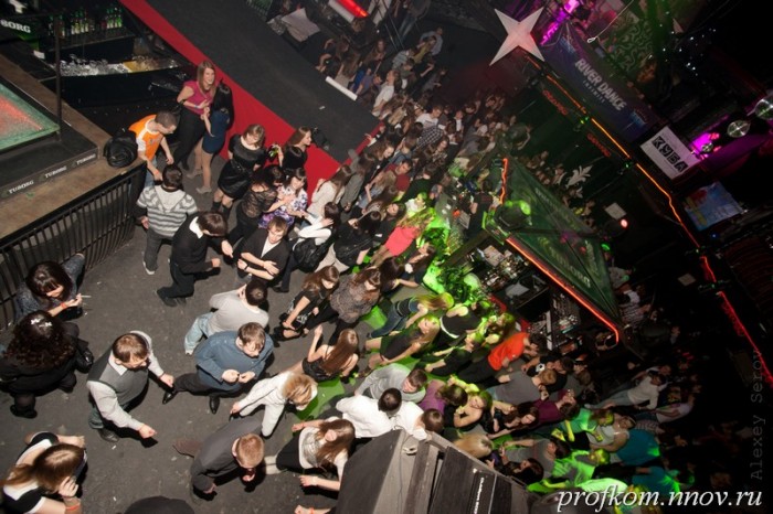 Конкурсантки на сцене Т.Е.А.Т.Р.О_022