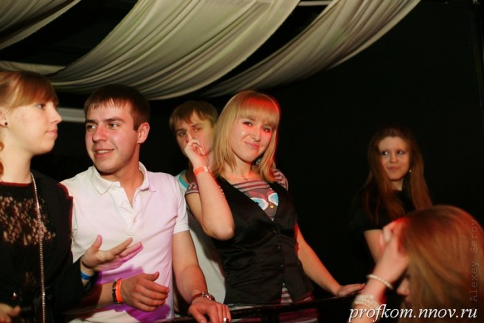 Конкурсантки на сцене Т.Е.А.Т.Р.О_072