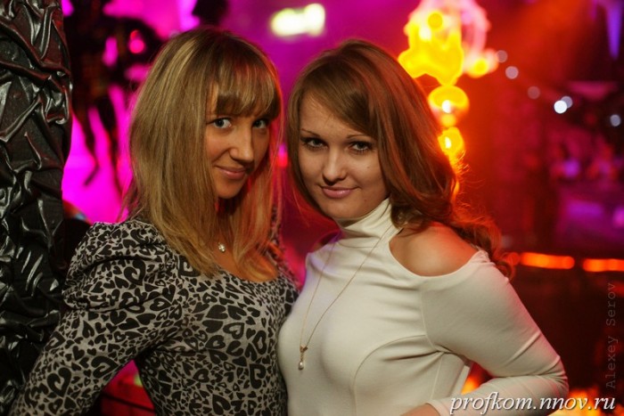 Конкурсантки на сцене Т.Е.А.Т.Р.О_081