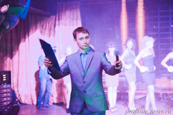 Конкурсантки на сцене Т.Е.А.Т.Р.О_106