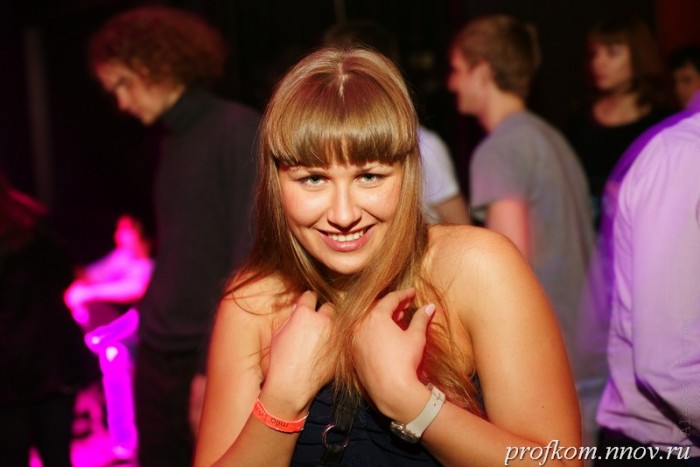 Конкурсантки на сцене Т.Е.А.Т.Р.О_112