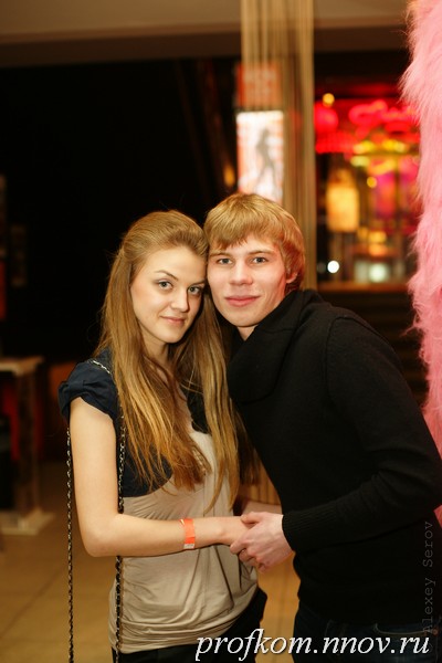 Конкурсантки на сцене Т.Е.А.Т.Р.О_123