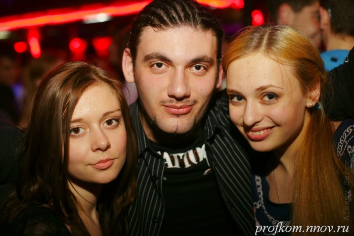 Конкурсантки на сцене Т.Е.А.Т.Р.О_128