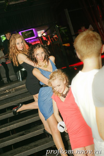 Конкурсантки на сцене Т.Е.А.Т.Р.О_136