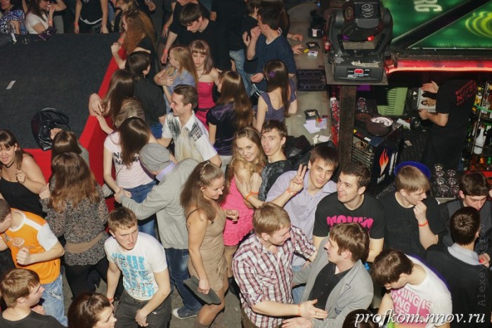 Конкурсантки на сцене Т.Е.А.Т.Р.О_137