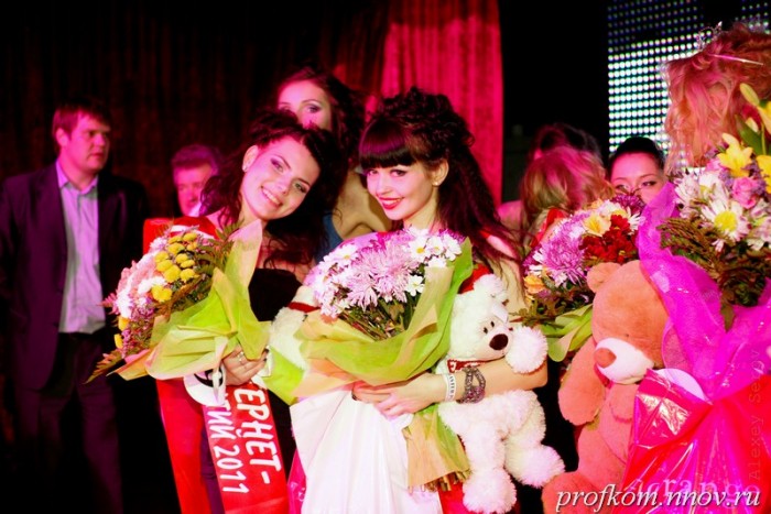 Конкурсантки на сцене Т.Е.А.Т.Р.О_151